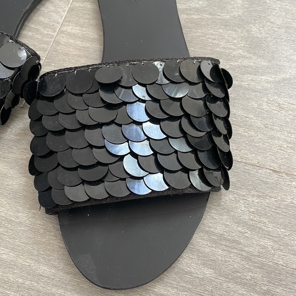 2 for $25 Black Sequent Sandal - Picture 2 of 2